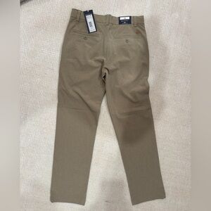 Vineyard Vines boy's Khaki Chinos